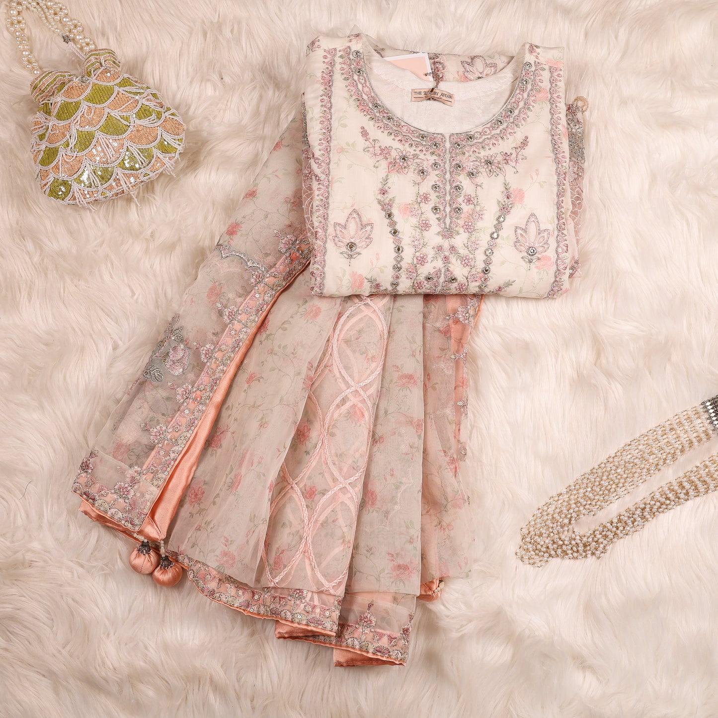 Pakistani White and Pink Suit