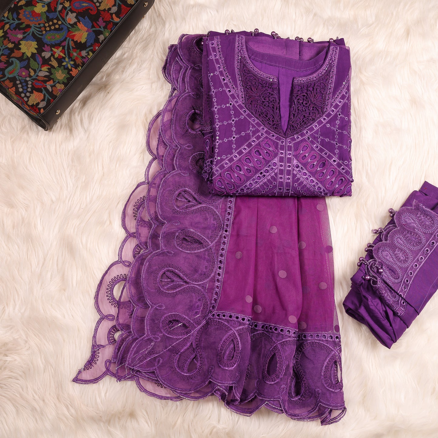 Pakistani Aubergine Suit With Pants and Dupatta