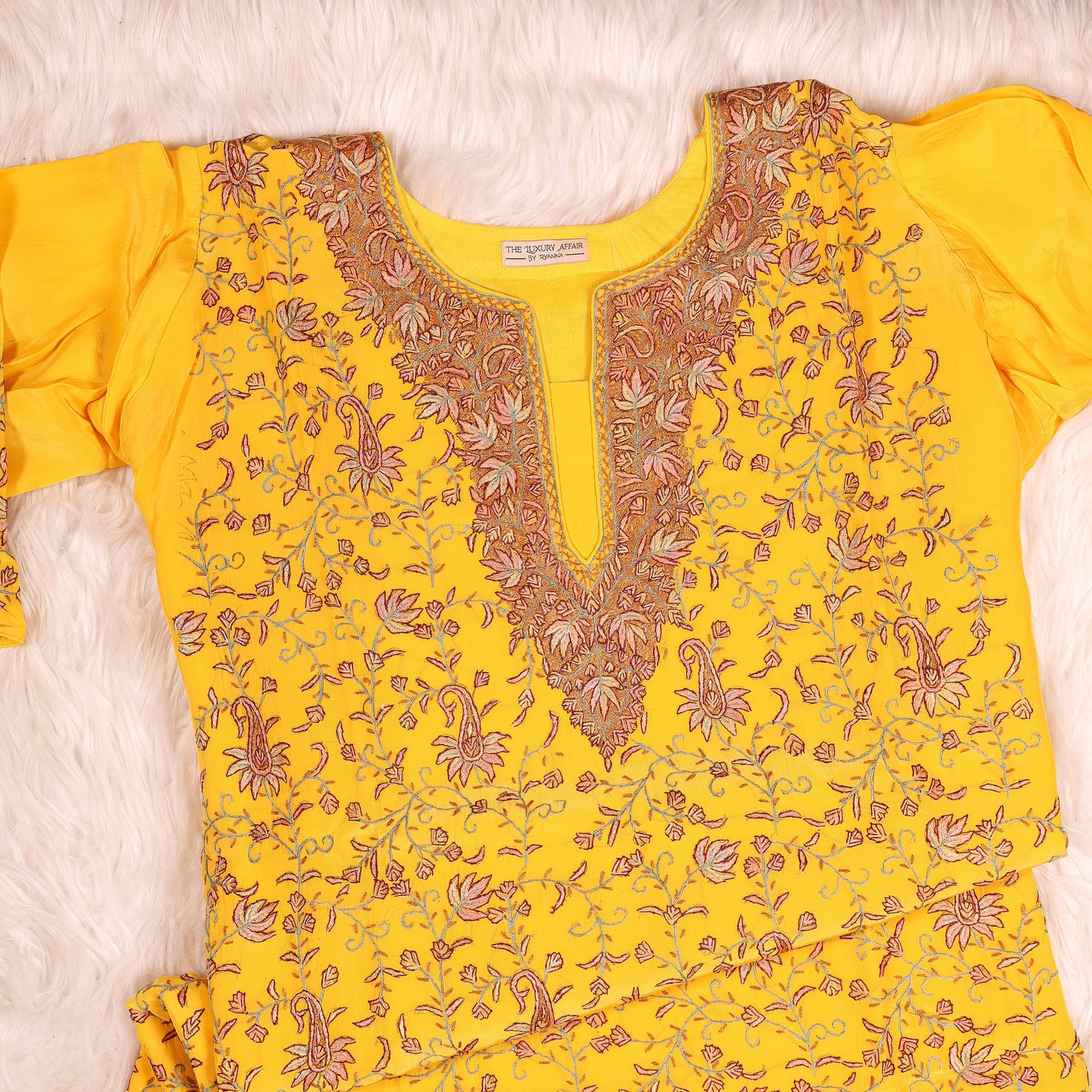 Kashmiri Semistitched Pure Crepe  Ek Taar Work